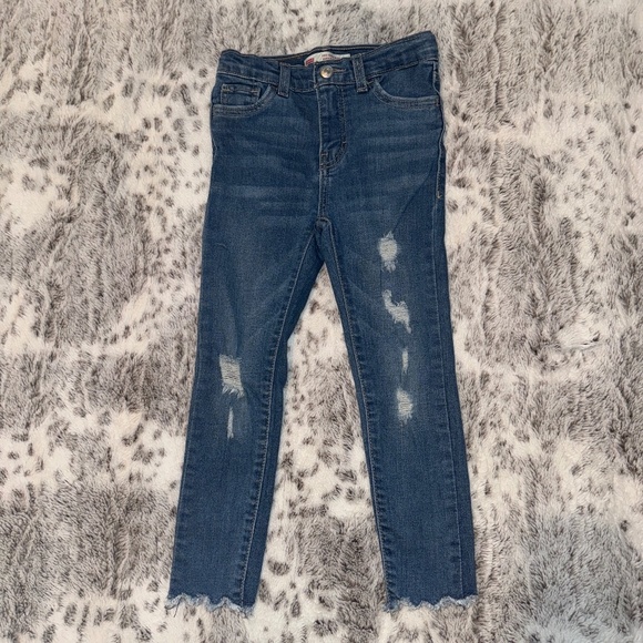 🟡 Levi’s Ripped Distressed Denim Jeans Size‎ 5 Girls - Picture 1 of 4